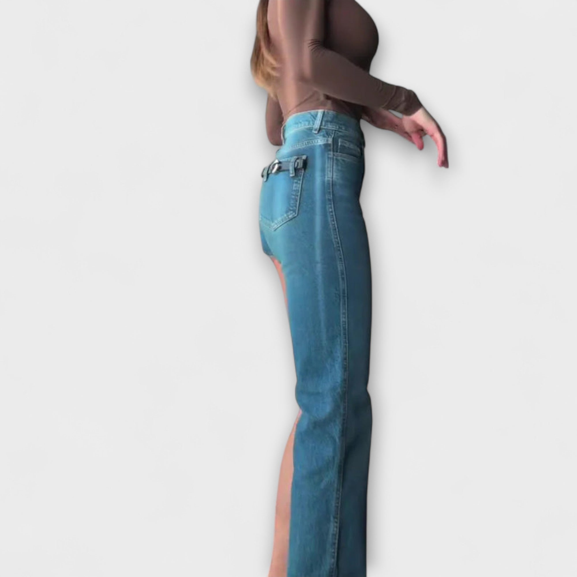 Astra - Trendy Asymetrické Džínové Šortky s Jedním Ramenním Popruhem